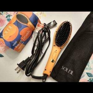 Soleil Portable Mini Travel Heat Brush